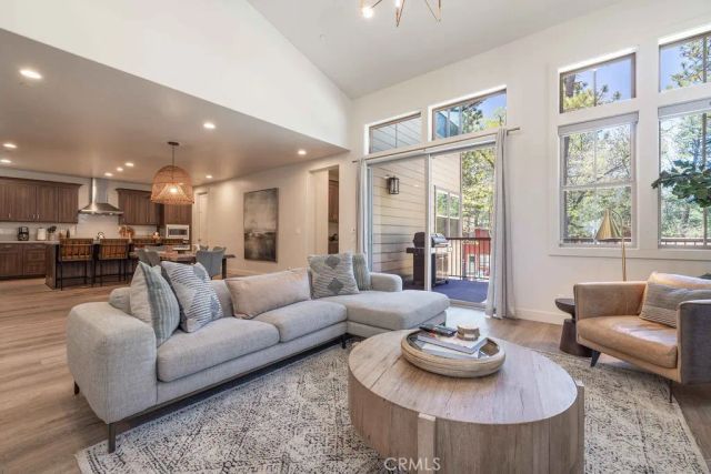 812 Pine Meadow Court, Big Bear Lake, CA 92315