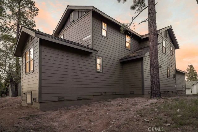 812 Pine Meadow Court, Big Bear Lake, CA 92315