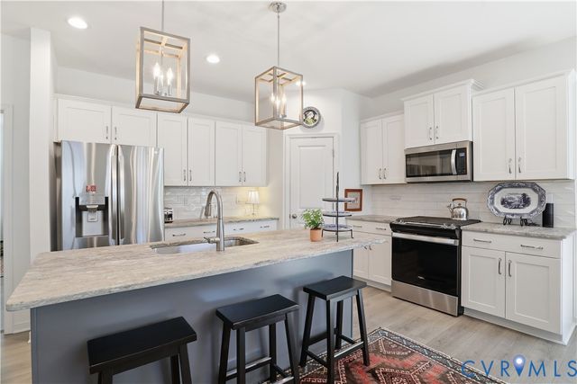 15667 Henningford Rd, Chesterfield, VA 23832