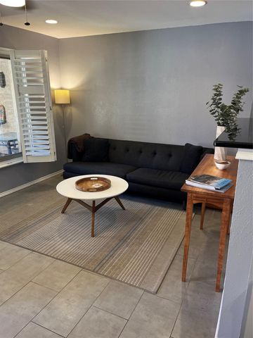 505 W 7th ST 109, Austin, TX 78701