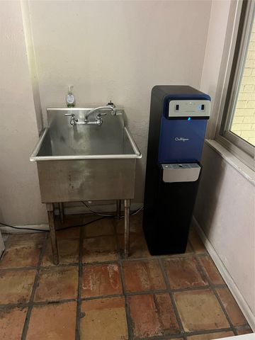 505 W 7th ST 109, Austin, TX 78701