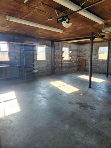 1353 Highway 70, Kingston Springs, TN 37082