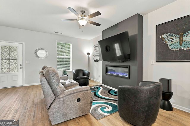 311 Daybreak Lane, Newnan, GA 30265