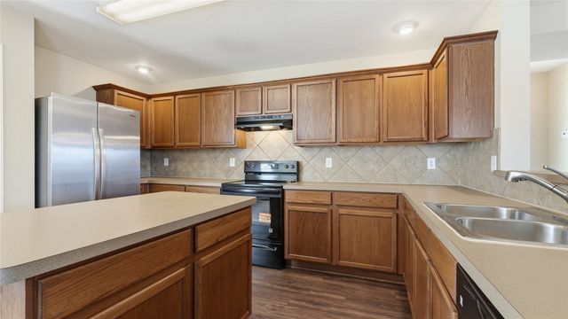 210 Dartmouth Drive, Forney, TX 75126