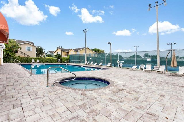 700 Waterside Drive, Hypoluxo, FL 33462