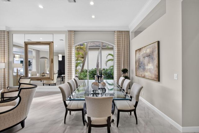 131 Porto Vecchio Way, Palm Beach Gardens, FL 33418