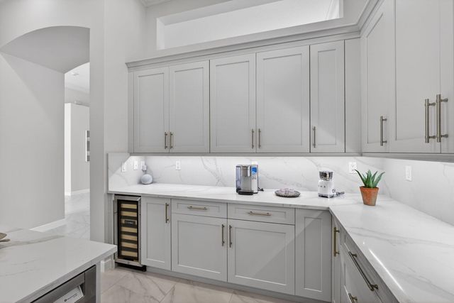 131 Porto Vecchio Way, Palm Beach Gardens, FL 33418