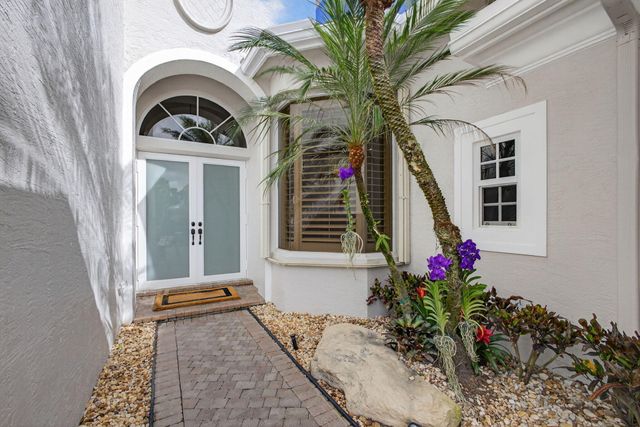 131 Porto Vecchio Way, Palm Beach Gardens, FL 33418