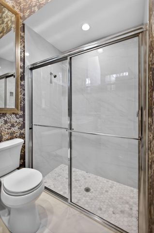 131 Porto Vecchio Way, Palm Beach Gardens, FL 33418