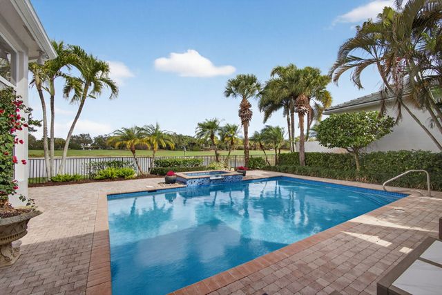 131 Porto Vecchio Way, Palm Beach Gardens, FL 33418