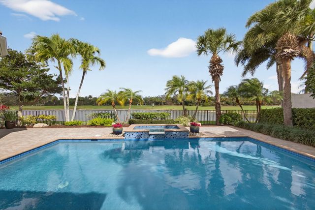 131 Porto Vecchio Way, Palm Beach Gardens, FL 33418