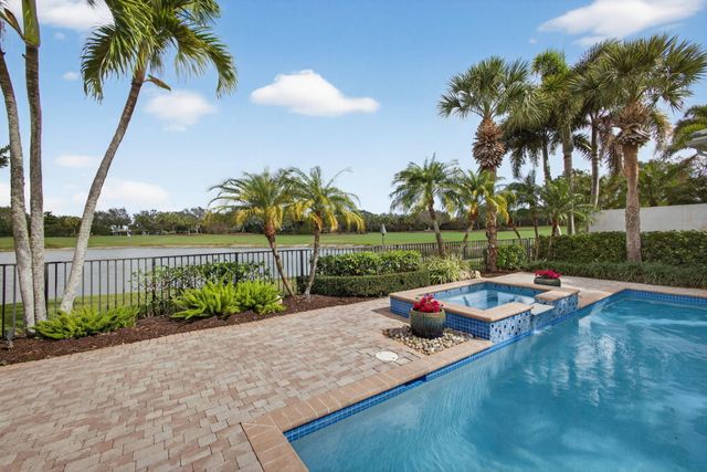 131 Porto Vecchio Way, Palm Beach Gardens, FL 33418