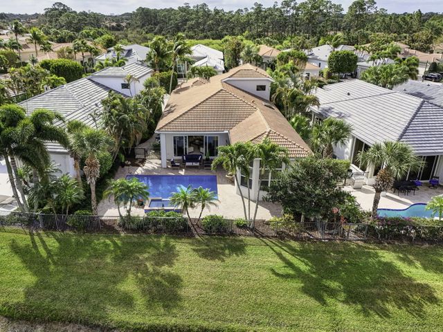 131 Porto Vecchio Way, Palm Beach Gardens, FL 33418