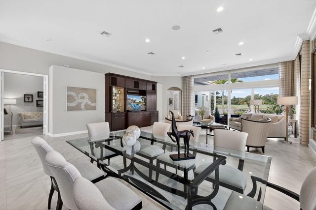 131 Porto Vecchio Way, Palm Beach Gardens, FL 33418