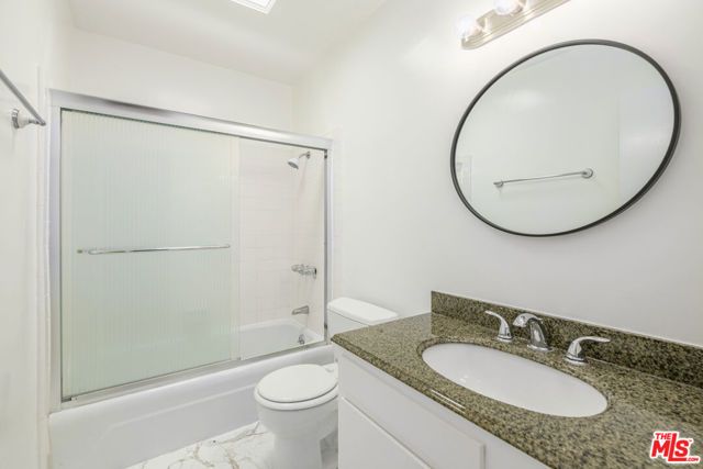 2803 Arizona Avenue 8, Santa Monica, CA 90404