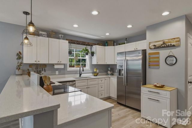 126 Crump Street, Connelly Springs, NC 28612