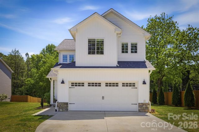 126 Crump Street, Connelly Springs, NC 28612