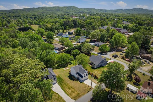 126 Crump Street, Connelly Springs, NC 28612