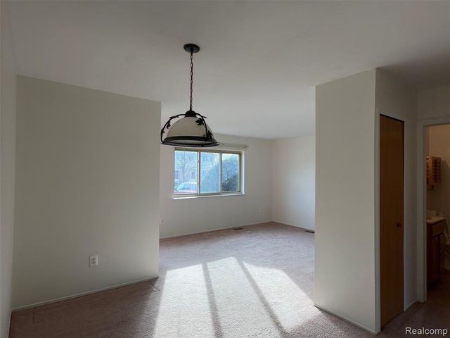 9731 Cornell, Taylor, MI 48180