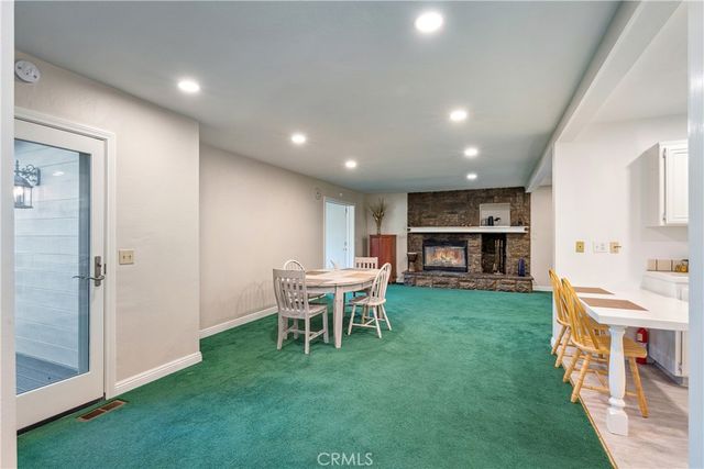 965 Sandalwood Drive, Lake Arrowhead, CA 92352