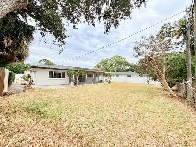 4866 HUNTINGTON STREET NE, St Petersburg, FL 33703