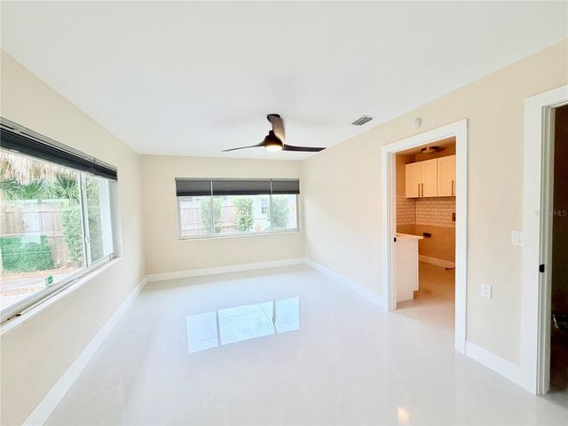 4866 HUNTINGTON STREET NE, St Petersburg, FL 33703