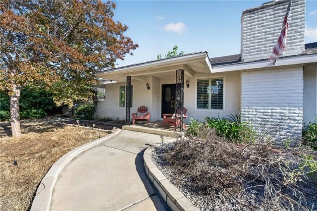 2859 Vista Way, Hemet, CA 92544