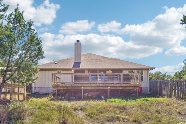 303 Quarter Horse LN, Fischer, TX 78623