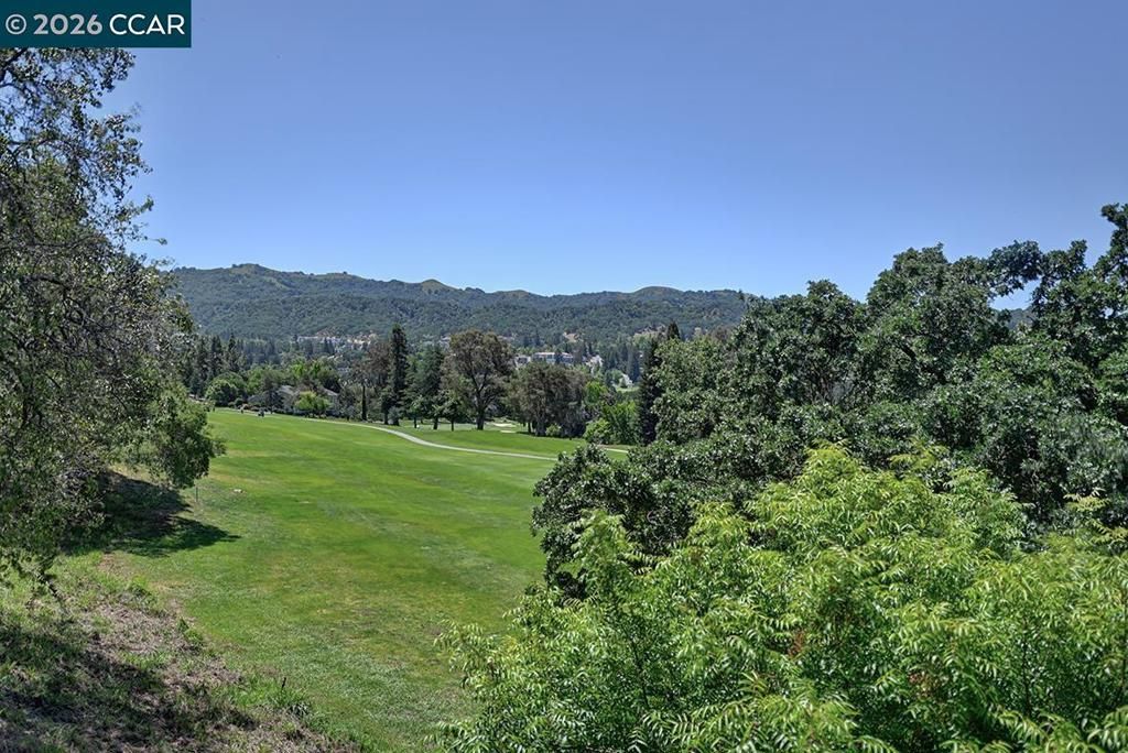 Image 12 of property listing at 2705 Saklan Indian Dr 4, Walnut Creek, CA 94595