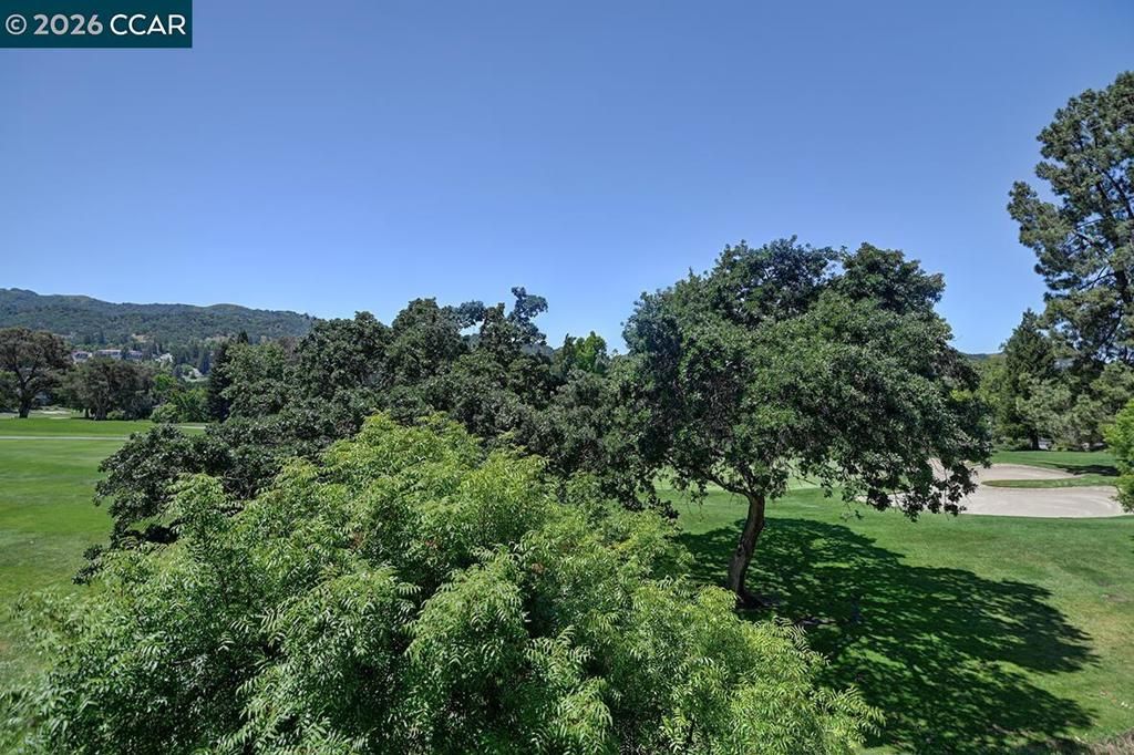 Image 13 of property listing at 2705 Saklan Indian Dr 4, Walnut Creek, CA 94595