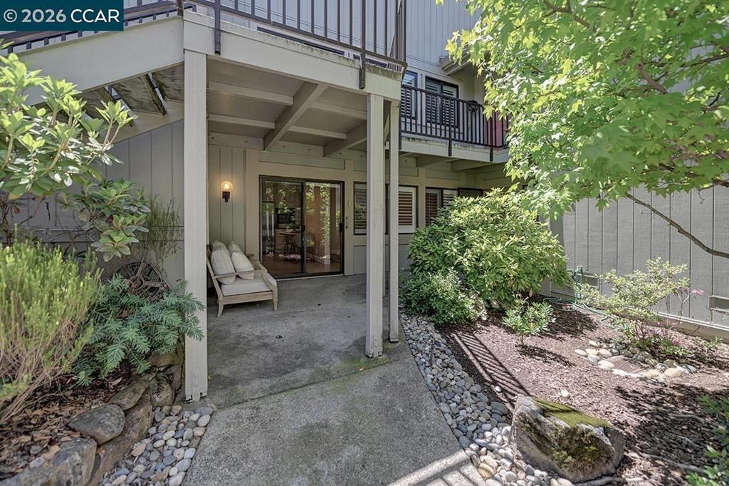 Image 3 of property listing at 2705 Saklan Indian Dr 4, Walnut Creek, CA 94595