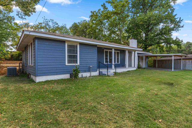 1711 Buccaneer Dr., Longview, TX 75604