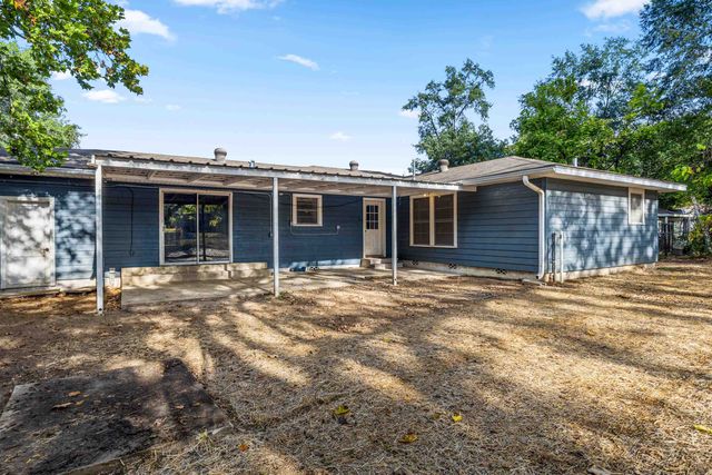 1711 Buccaneer Dr., Longview, TX 75604