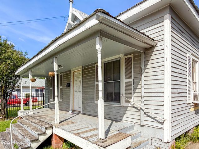 702 NE Evangeline Thruway, Lafayette, LA 70501