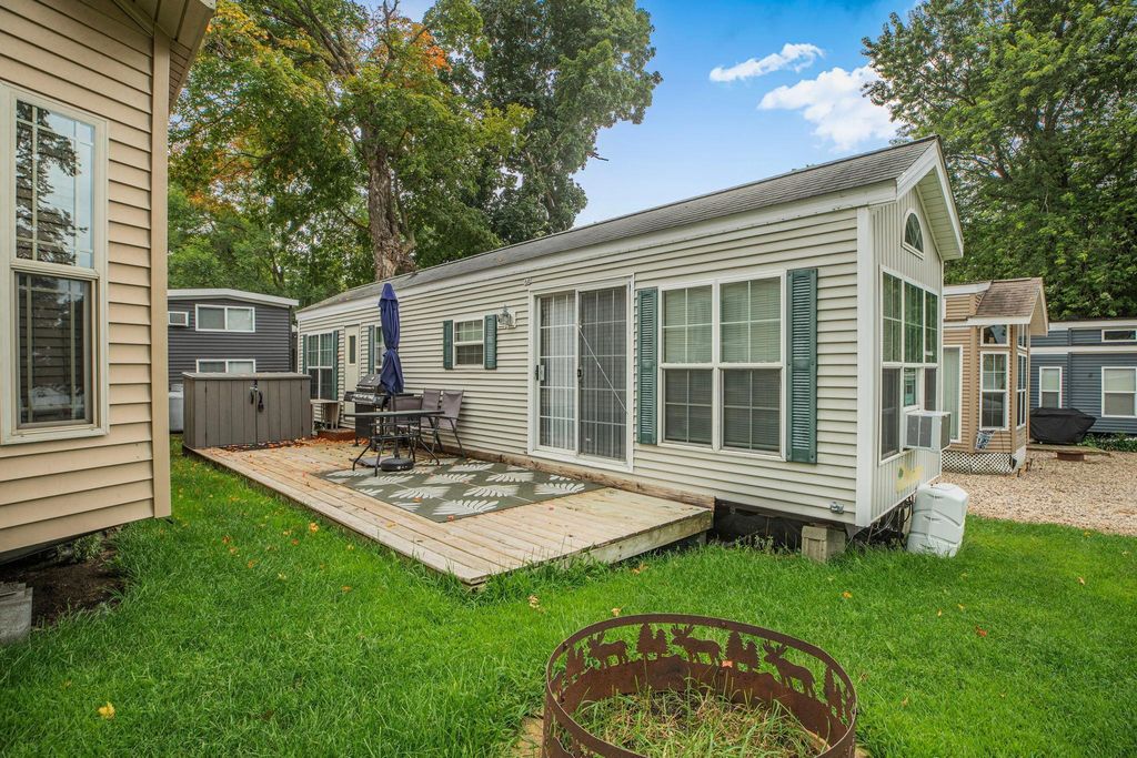 7870 Cottage Lane SW 19, Alexandria, MN 56308