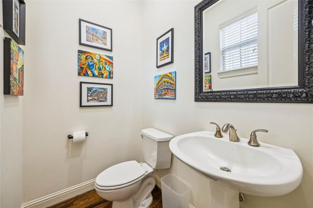 244 Detering Street, Houston, TX 77007