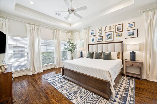 244 Detering Street, Houston, TX 77007