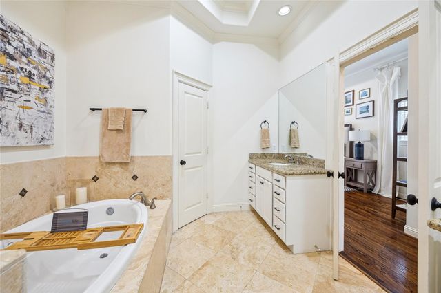 244 Detering Street, Houston, TX 77007