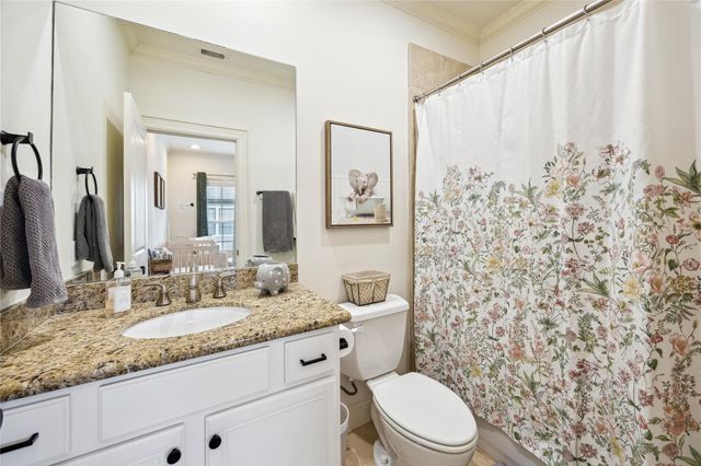 244 Detering Street, Houston, TX 77007