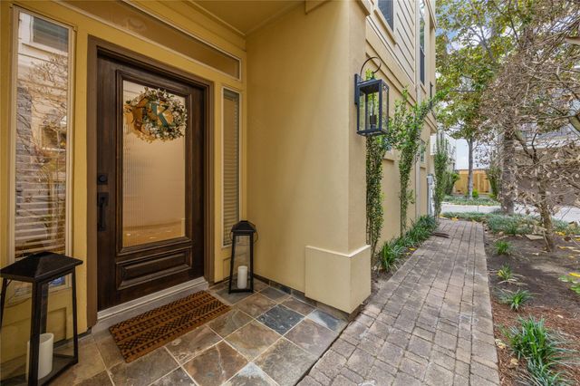 244 Detering Street, Houston, TX 77007
