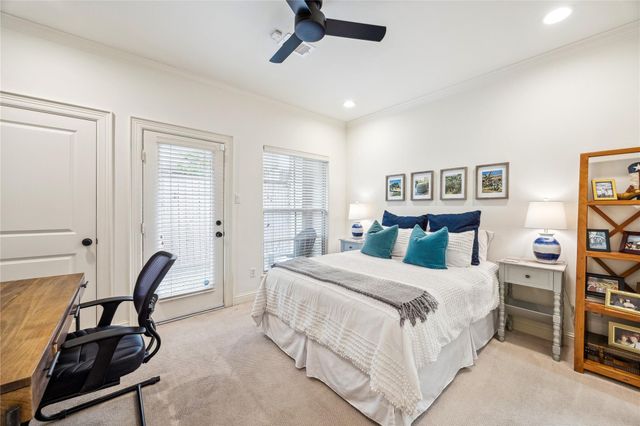 244 Detering Street, Houston, TX 77007
