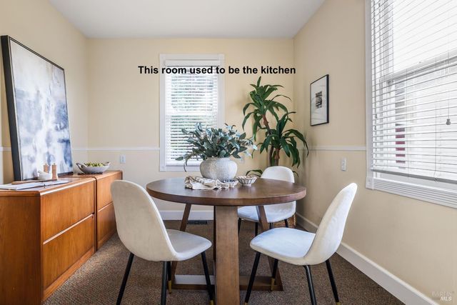 531 E Washington St, Petaluma, CA 94952