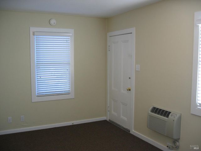 531 E Washington St, Petaluma, CA 94952