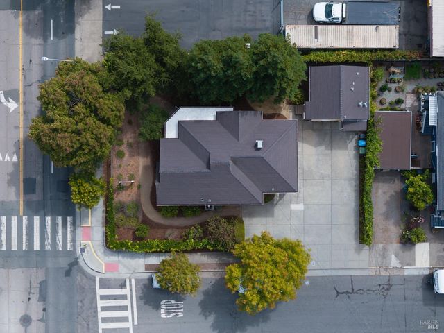 531 E Washington St, Petaluma, CA 94952