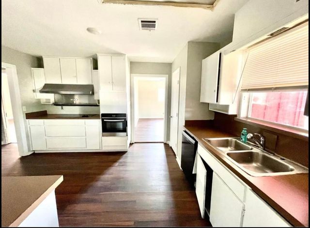 1777 Highway 1187, Mansfield, TX 76063