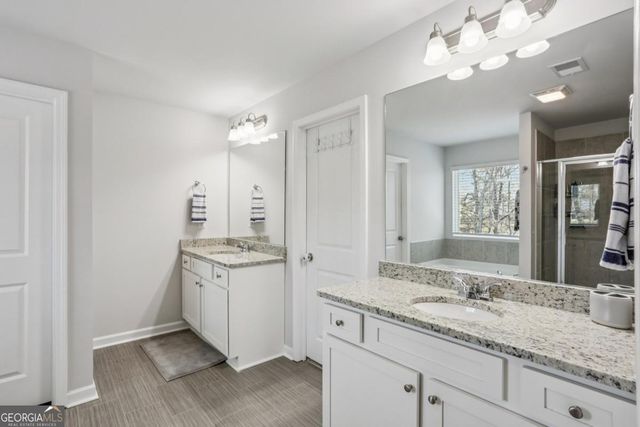 625 Clark Lake Estates Drive, Grayson, GA 30017