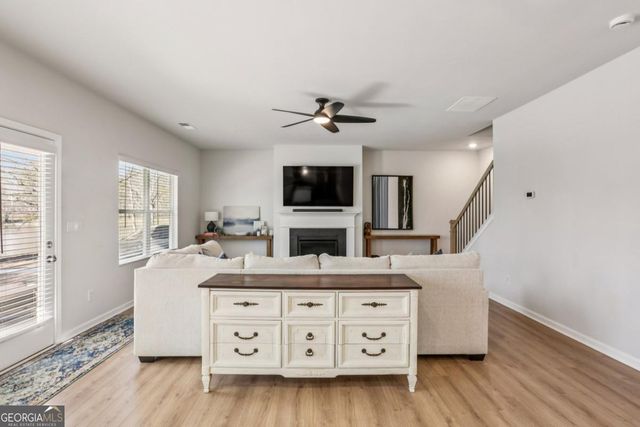 625 Clark Lake Estates Drive, Grayson, GA 30017