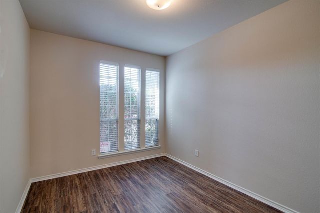 10860 Hawks Landing Road, Fort Worth, TX 76052