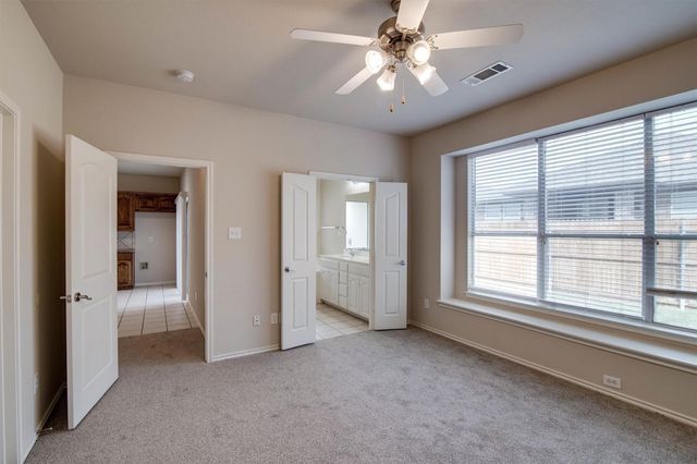 10860 Hawks Landing Road, Fort Worth, TX 76052
