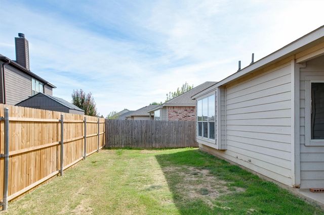 10860 Hawks Landing Road, Fort Worth, TX 76052